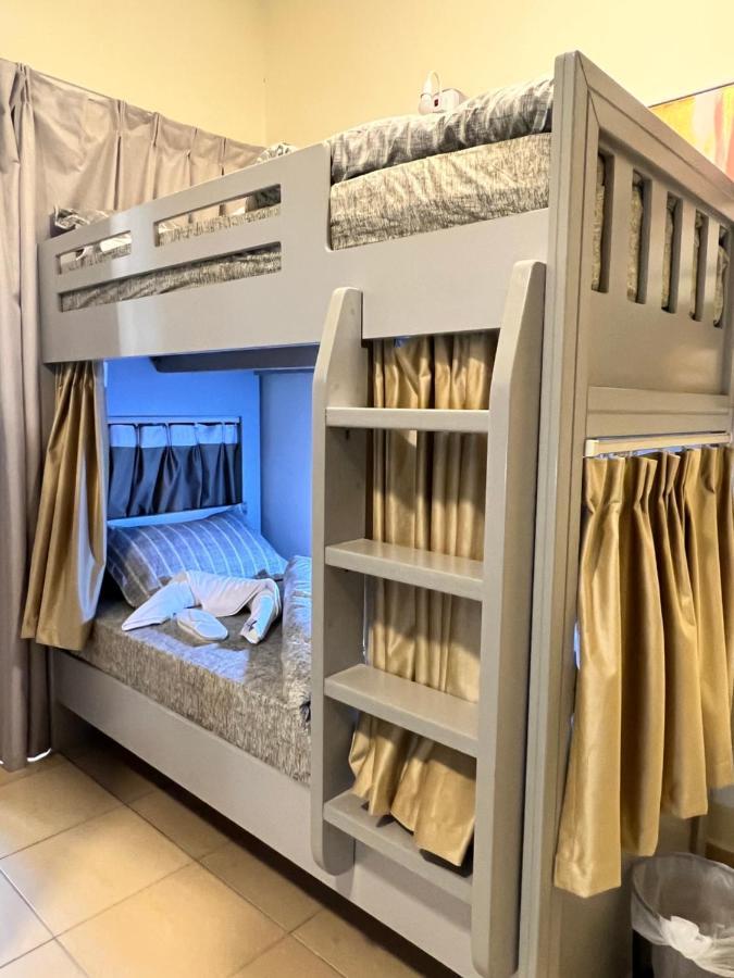 Robin Beach Hostel Jbr Dubaj Kültér fotó